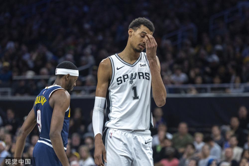 凭借出色的 凭借出色的