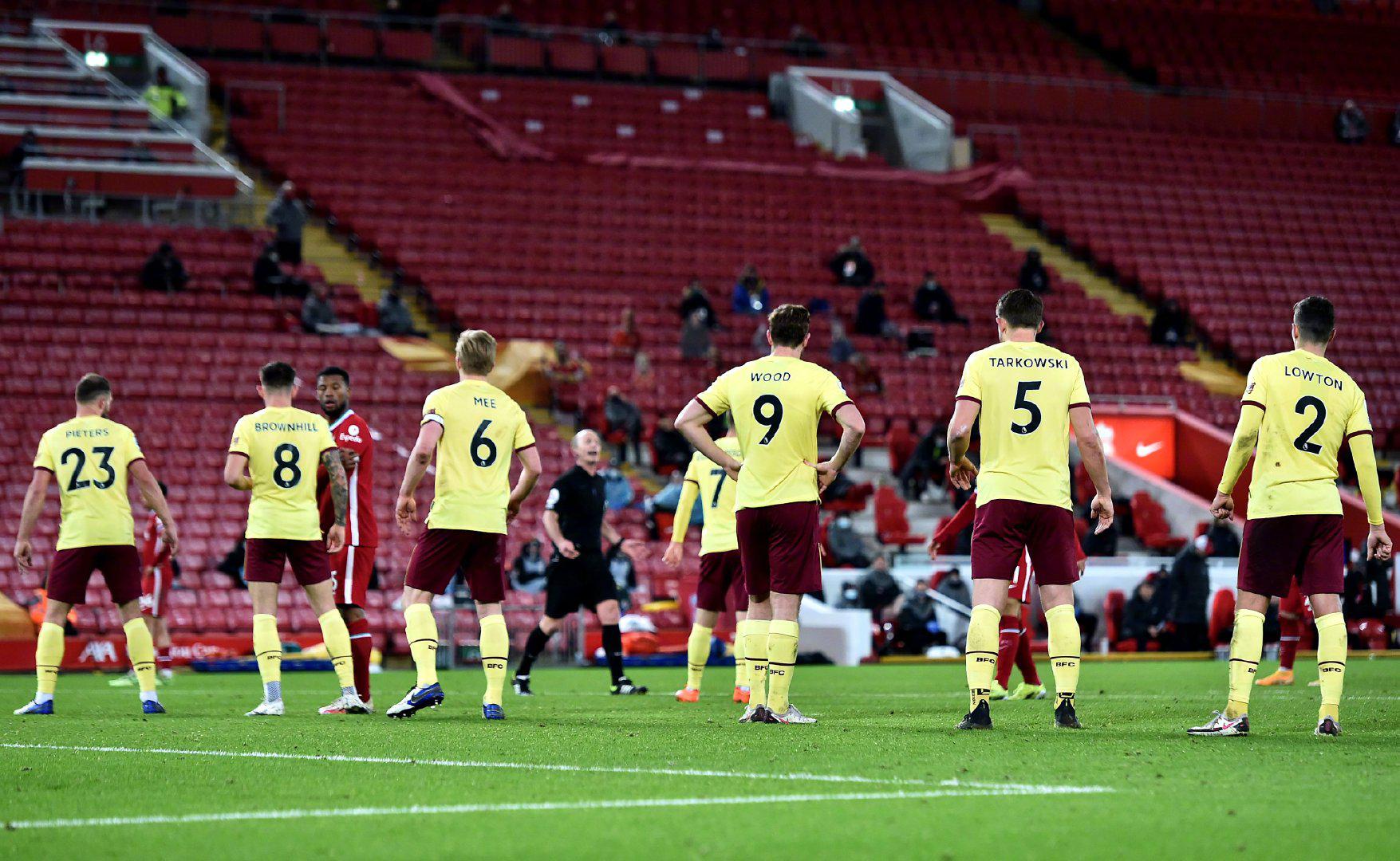 马目前的战 马目前的战