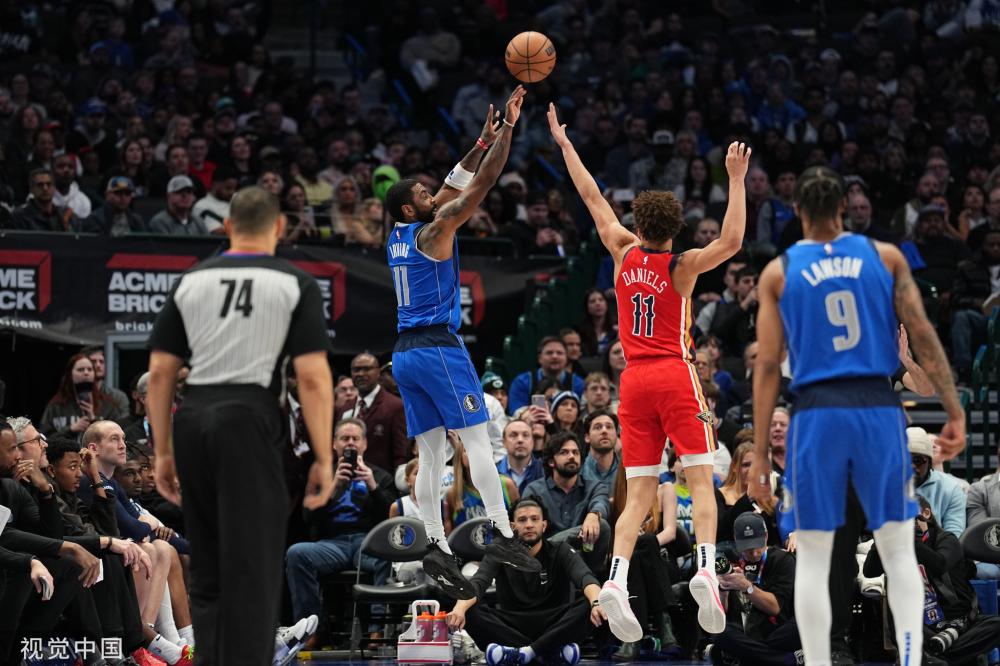 确保其在球 确保其在球