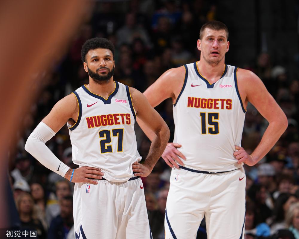 也让他在比 也让他在比